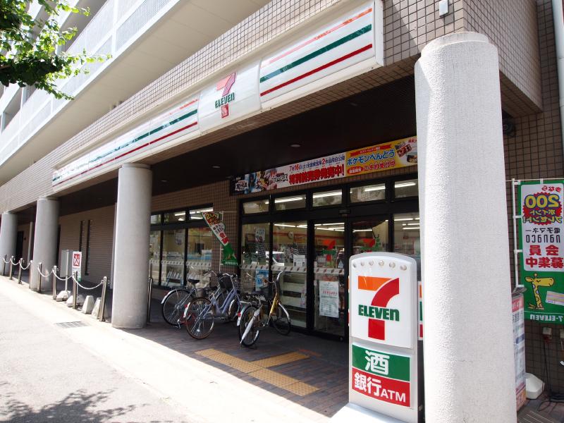 上村ビル コンビニ
