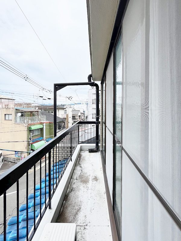 王様田中野神町貸家 ベランダ