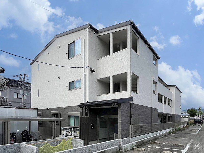 Plume葛野三条 外観