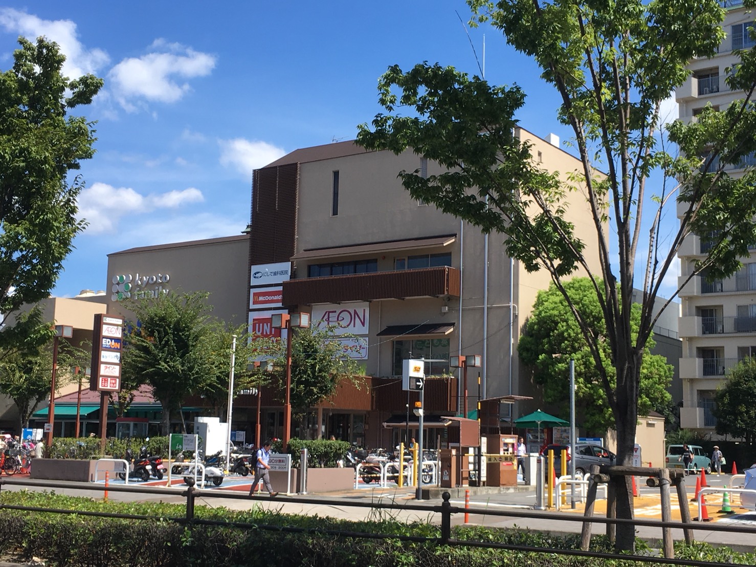 Plume葛野三条 ショッピング施設