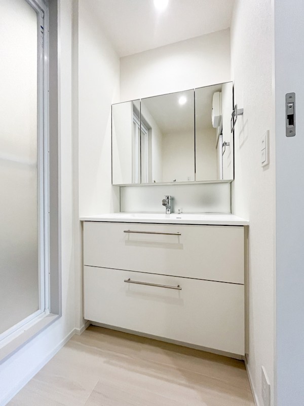 HEBEL MAISON 紫野 洗面所