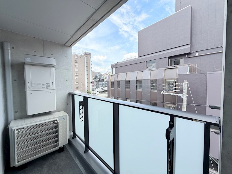 Kalan新町三条 ベランダ
