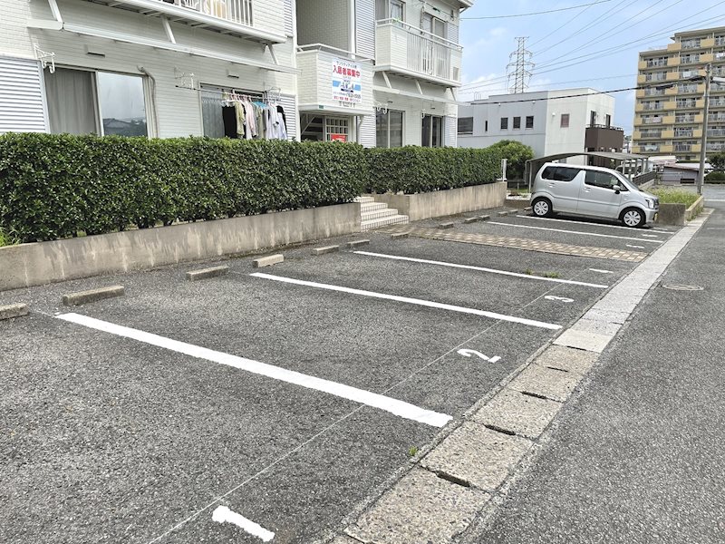 サンシティアイＡ棟 駐車場