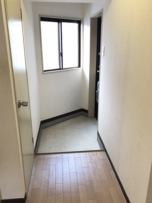 タツノビル 玄関