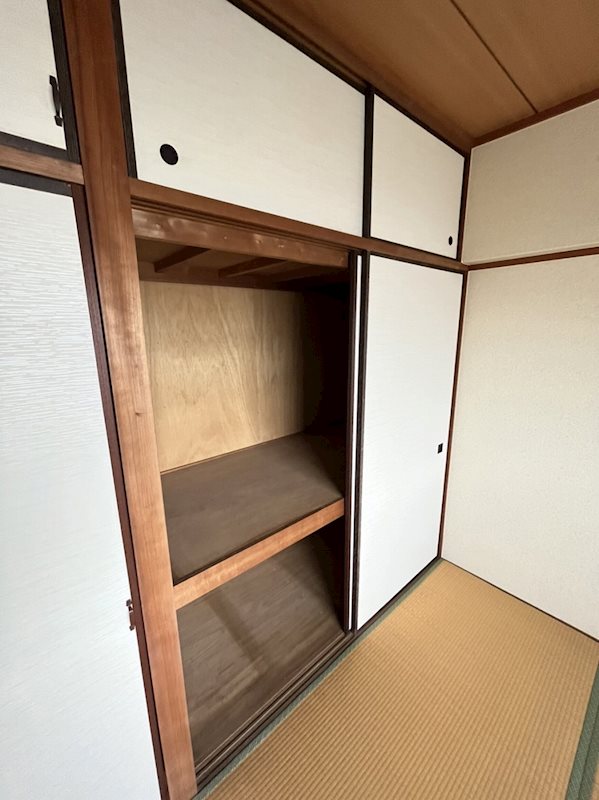 レイ前田 収納