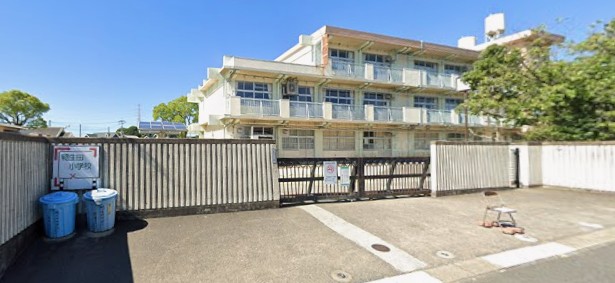 フローラ　シオン 小学校