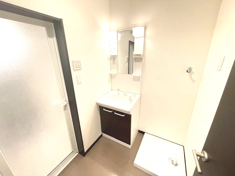 エルソル茶屋町 玄関