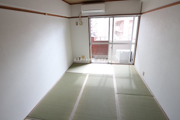 第二廣木興産ビル ベッドルーム