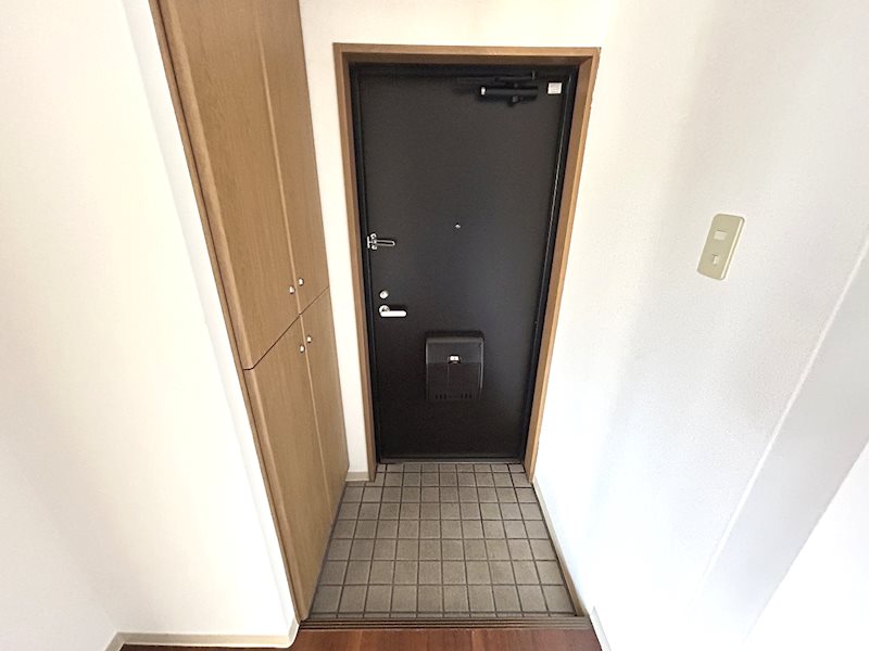 医生ヶ丘エストリル 玄関