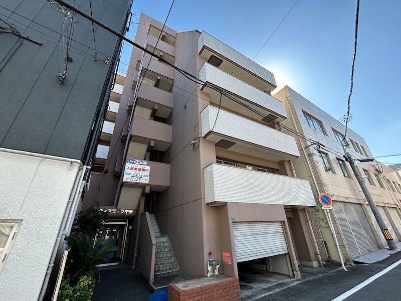 ディアライフ中央 外観