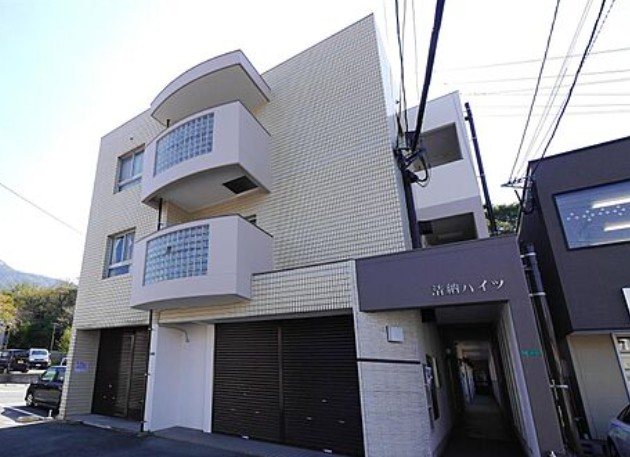清納ハイツ エントランス