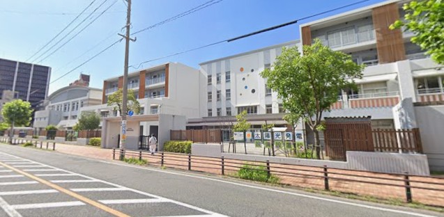 清納ハイツ 小学校