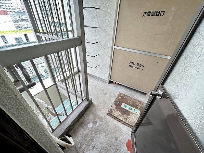 光興産中央ビル ベランダ