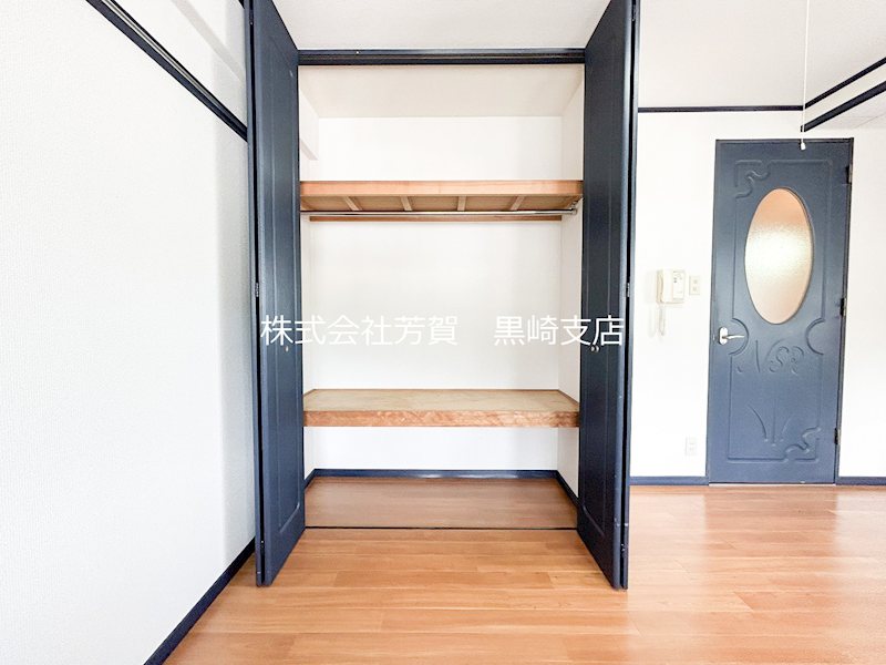 ニューサンリバー８番館 収納