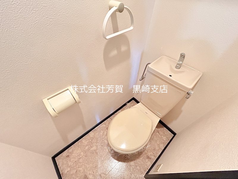 ニューサンリバー８番館 トイレ
