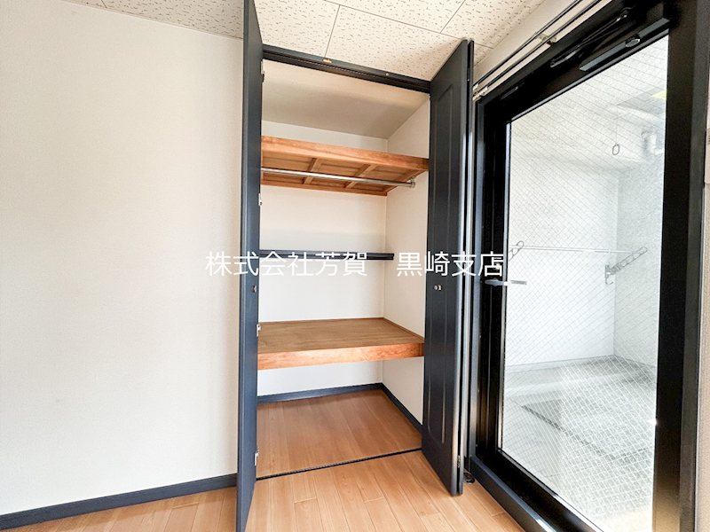 ニューサンリバー８番館 収納