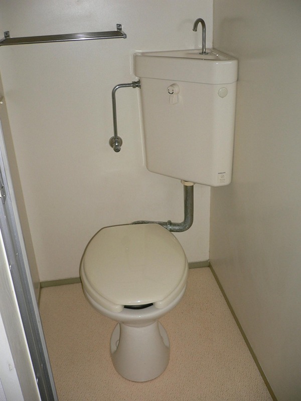 NAITO　COLLEGE　NO4 トイレ