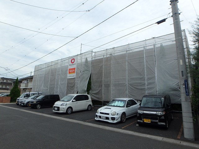 リヴェールエスパシオ 駐車場