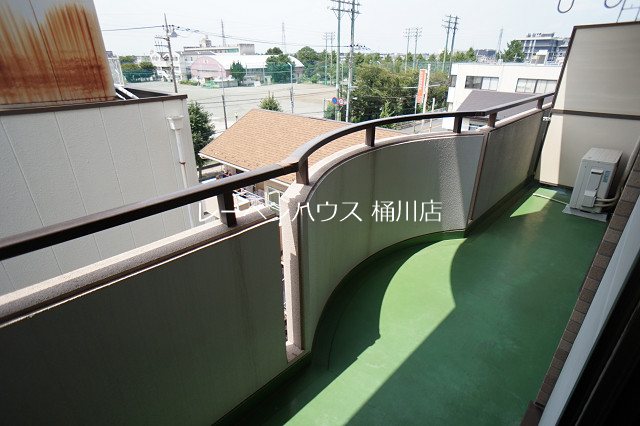 ギフトⅢ ベランダ