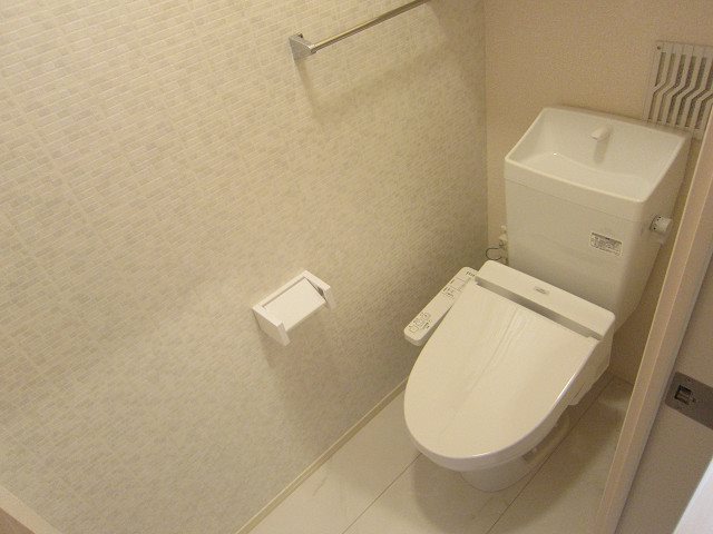 ヴァイオレット トイレ