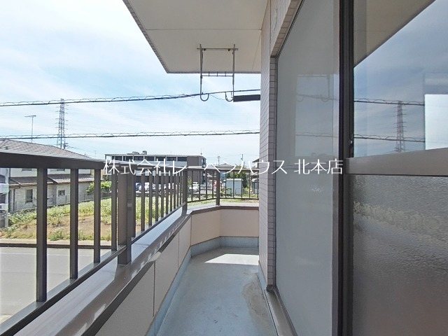 シャルマン北本　B棟 ベランダ
