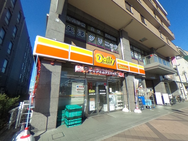 シャルマン北本　B棟 コンビニ