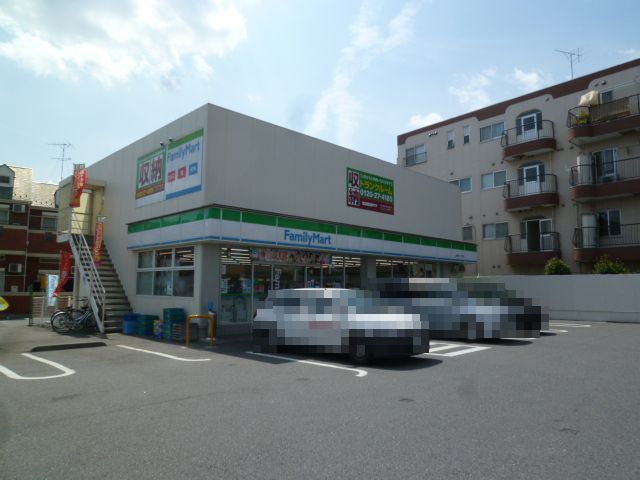 アーバン愛宕 コンビニ