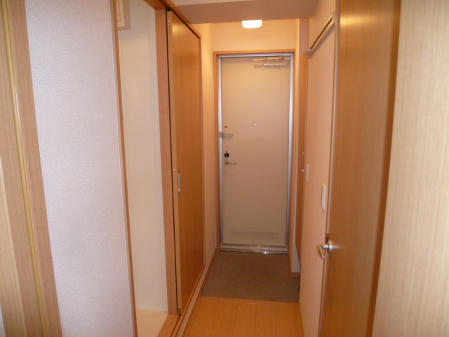 ドミール北上尾 玄関