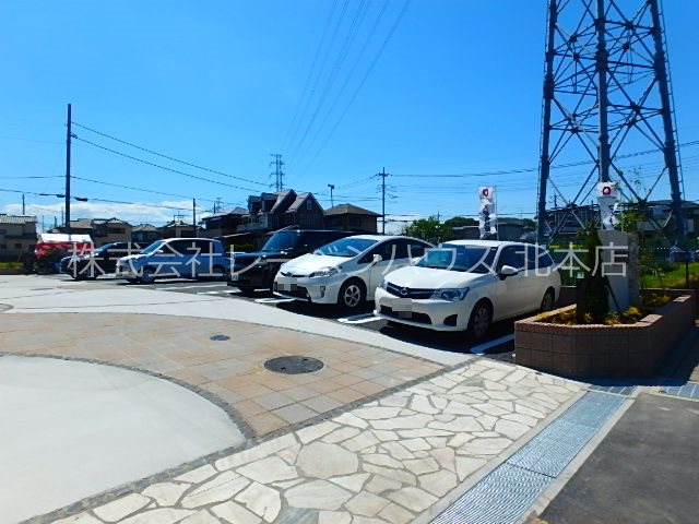 ディアコートＫ 駐車場
