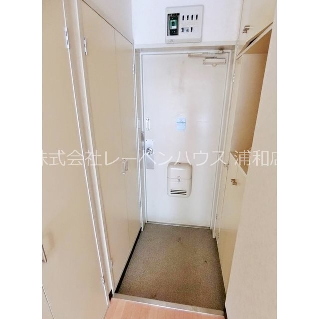 コアクレスト浦和 玄関