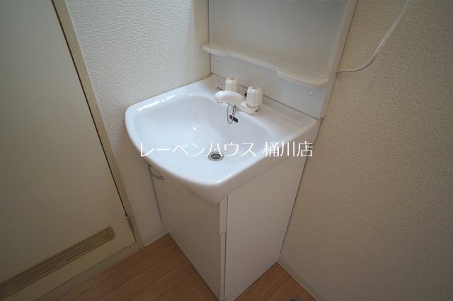 SHMジュネスドミールＢ 洗面所