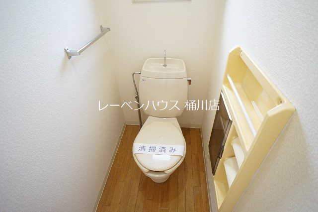 SHMアークガーデン桶川 D トイレ