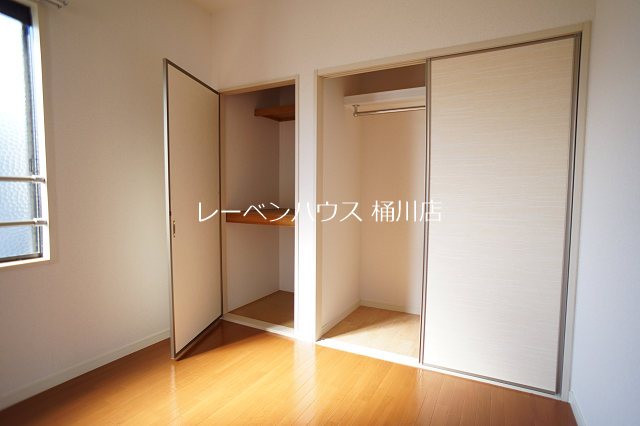 SHMアークガーデン桶川 D 収納