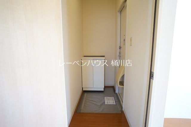 SHMアークガーデン桶川 D 玄関