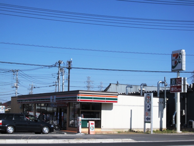 SHMアークガーデン桶川 D コンビニ
