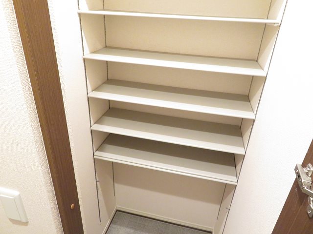 フローラ 収納