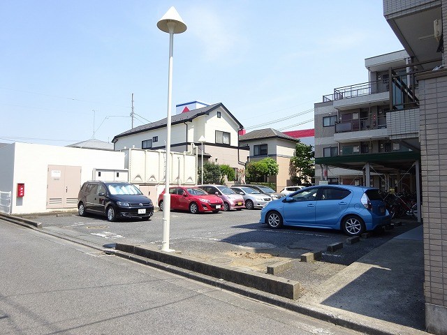 マンションレヴォール その他