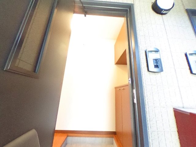 フラックス本山 玄関