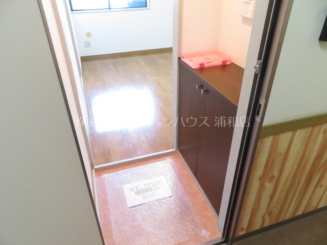 アライヴ浦和 玄関