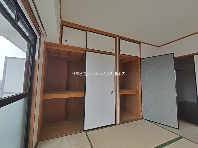 フローテラス 収納