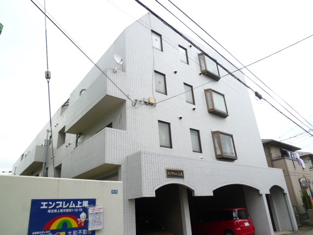 エンブレム上尾 外観