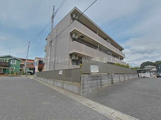 アヴェニュー北上尾 外観
