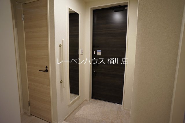SHMメルベーユ 玄関