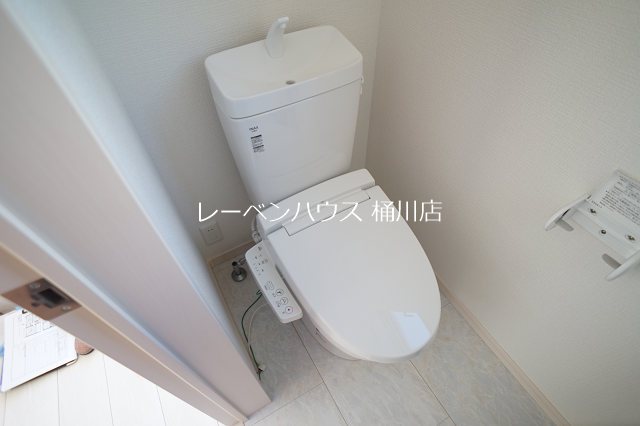 上尾市上貸家3号棟 トイレ