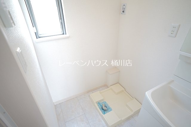 上尾市上貸家3号棟 その他設備