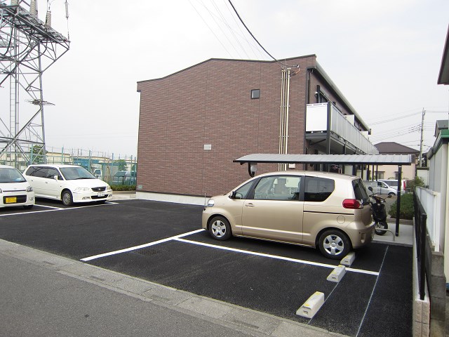 プリマベーラ鴨川 駐車場