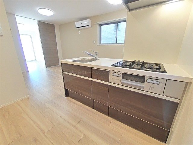 イーリス　浦和 キッチン