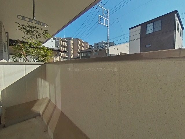 イーリス　浦和 ベランダ