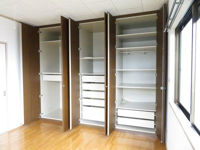 エンブレム上尾 収納