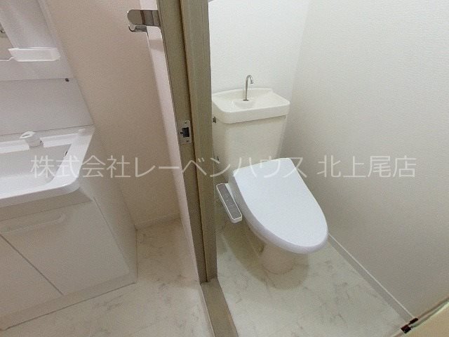 プレジオ大沢B トイレ